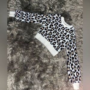 Almost brand new fluffy sweater.